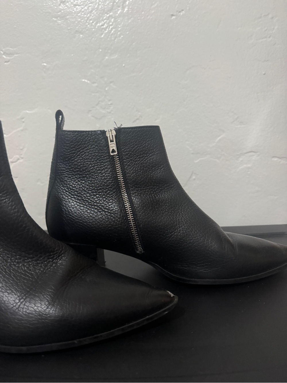 Everlane Black Leather Pointed Ankle Booties with Side Zip